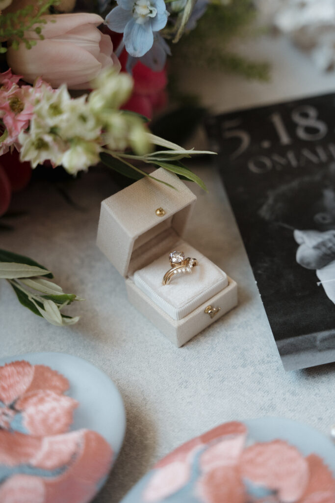 Phoenix wedding photographer captures intricate Catholic wedding details with a luxury touch